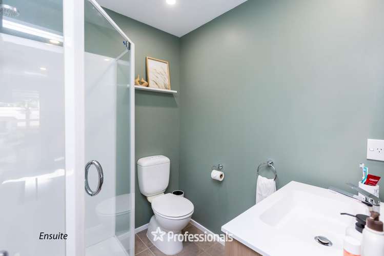 83 Mount Marua Way Mt Marua_14