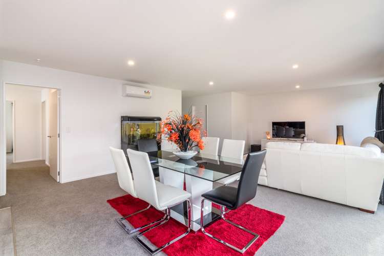 73 Sunline Avenue Lincoln_7