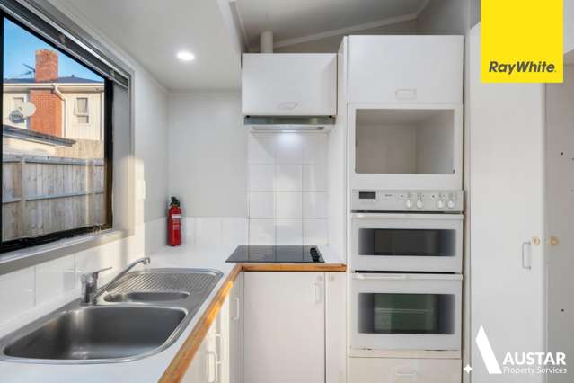 A/30 Rogan Street Hillsborough_3