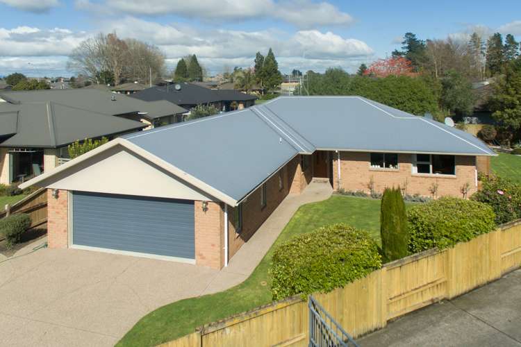 17 Cranmore Avenue Huntington_1