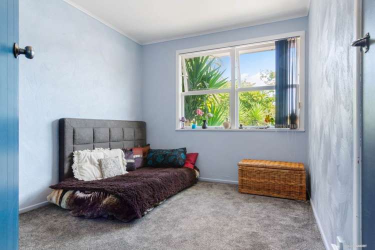 6 Tamariki Avenue Kelston_12