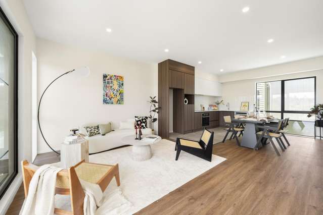 2/125 Universal Drive Henderson_1