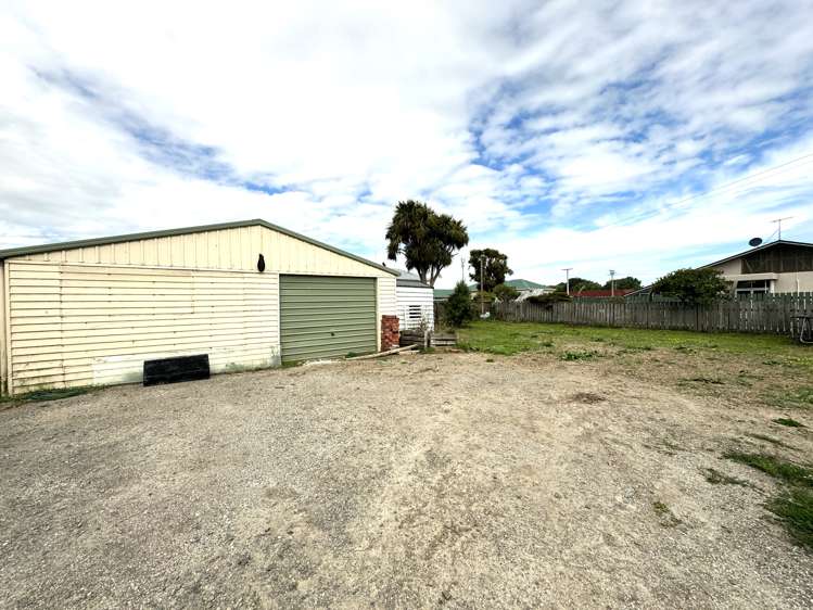 64 James Street Balclutha_21