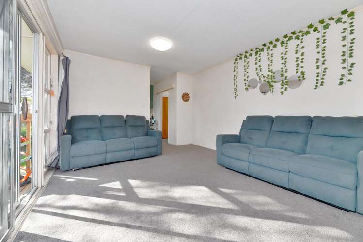 2/16A Penney Avenue_5