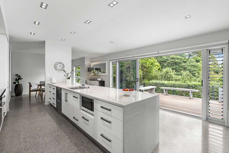 3 Dressage Lane Greenhithe_14