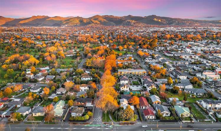 38 Eveleyn Couzins Avenue Richmond_20