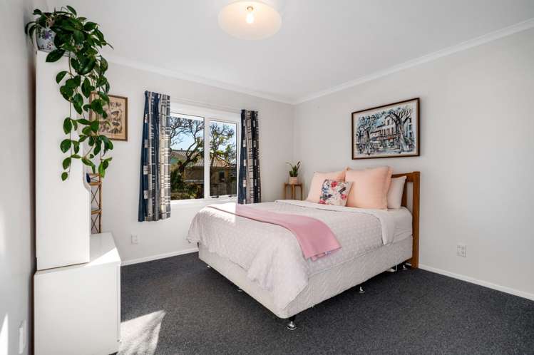 54a Pemberton Crescent Greerton_12