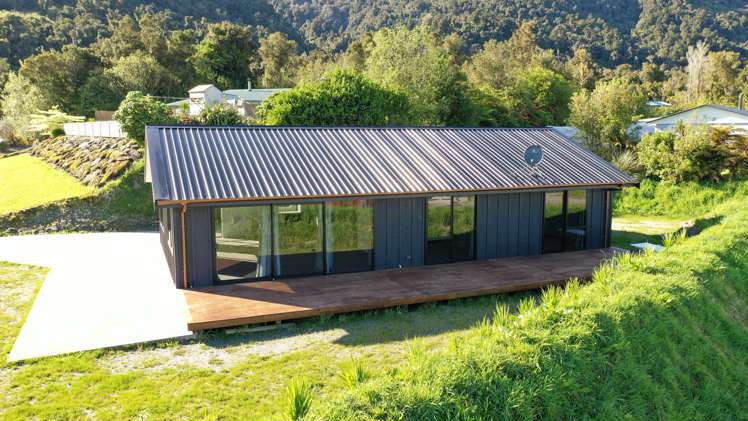 24 Highlander Drive Franz Josef Glacier_18