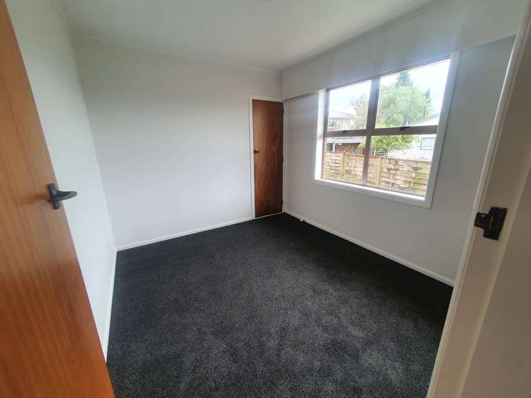 10 Resthill Crescent Glenview_12