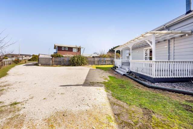 176 Glover Road Hawera_2