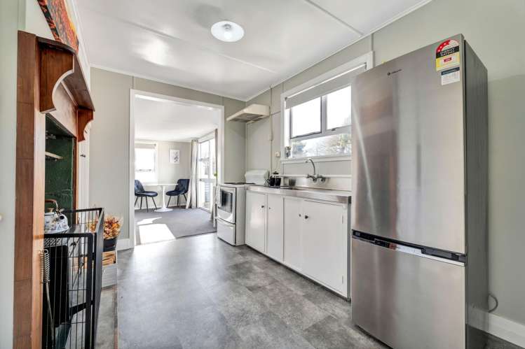 114 Hamlet Street Stratford_4