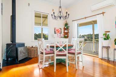 32 Ewing Road_3