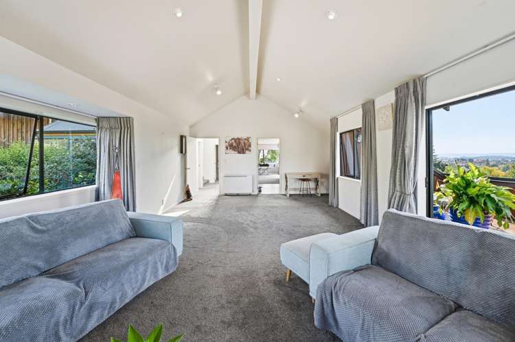 31 Matipo Avenue Pomare_14