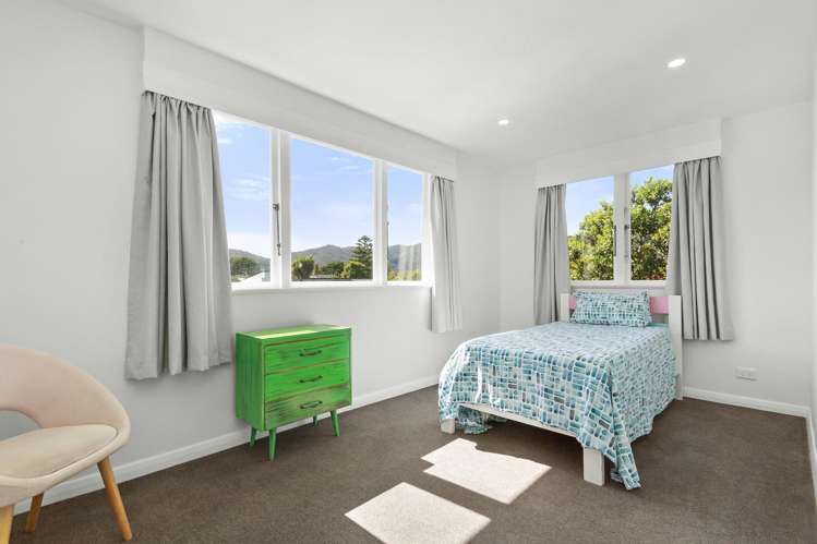 15 Waddington Drive Naenae_7