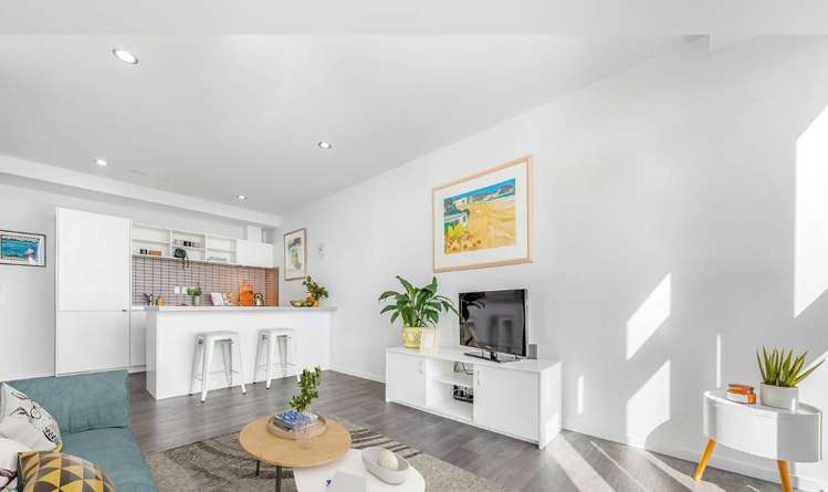 1309/20 Mccrae Way New Lynn_4