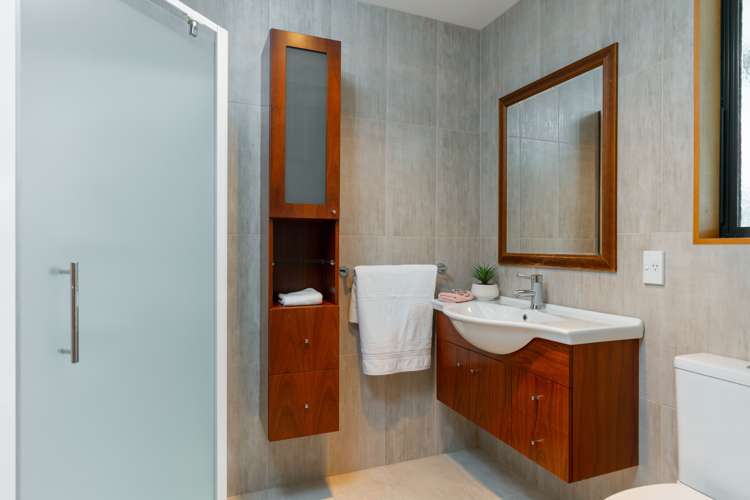 14 Springswood Grove Springlands_14