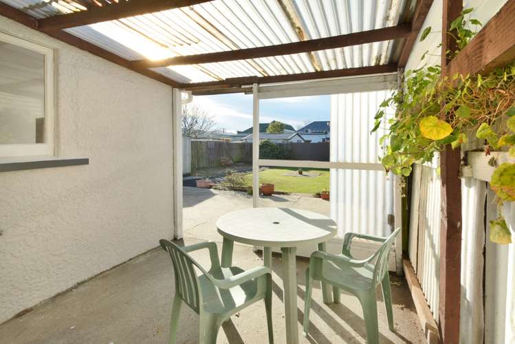 57 Loyalty Street Forbury_16