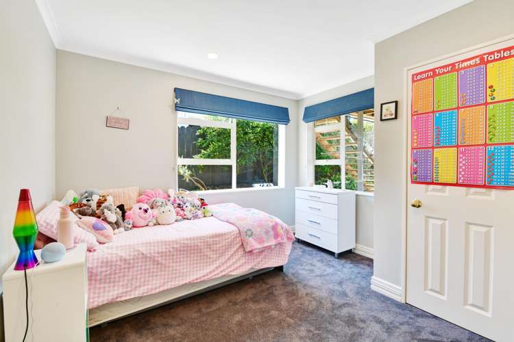 56 Waldorf Crescent Orewa_33