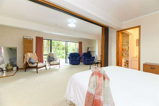 122 Scenic Drive Titirangi_2