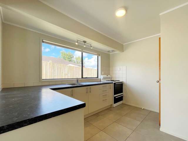 2/43 Ingram Street Papakura_2