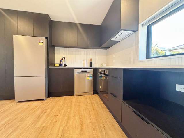 7/427 Worcester St Linwood_2