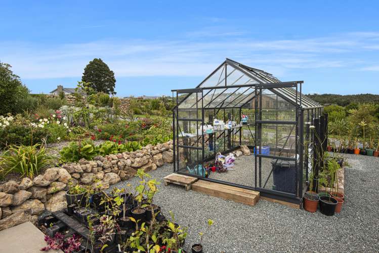 21 Capstone Place Te Kamo_26