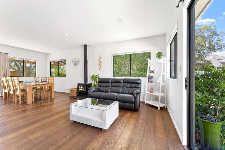 35 Torea Road Matakana_5