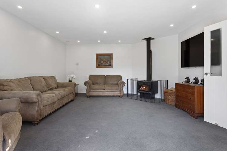 42 Railway Street Sefton_8