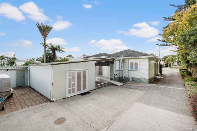 143 Queen Street Pukekohe_11