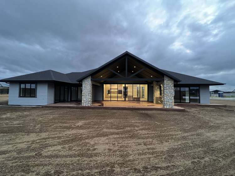 79 Whare Marama Drive Leamington_5