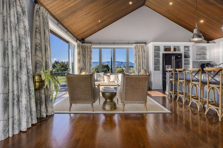 2 Otaihanga Road Paraparaumu Beach_11