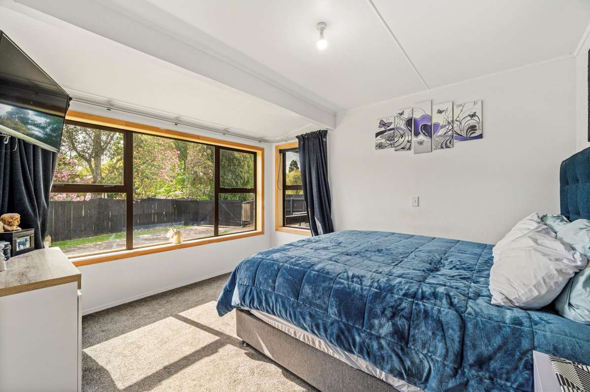 11 Streamdale Place_5