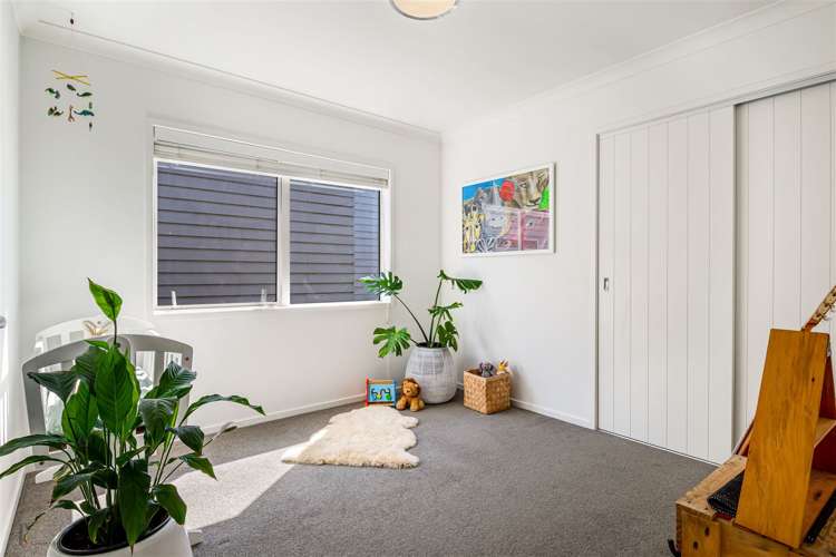 2 Toheroa Street Hobsonville_18