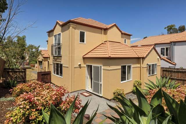 19 Stolford Crescent New Lynn_2