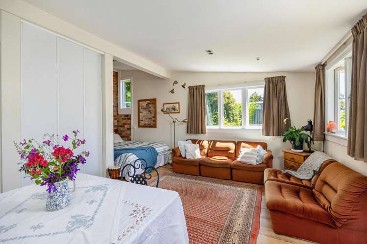 707 & 707B New North Road Mount Albert_34