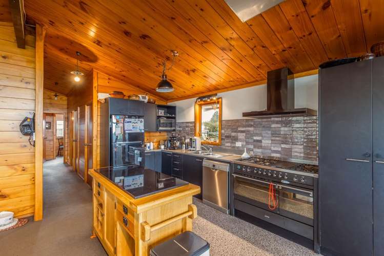 95 Dunns Avenue The Pines Beach_8