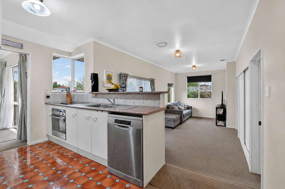 21 Mews Place_2