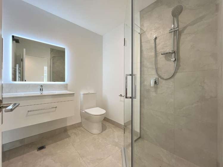 3/111 Neville Street 10222_12