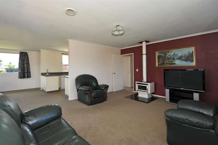 45 Lord Auckland Road Wakefield_5