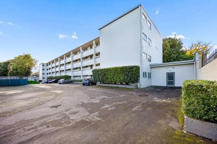 8/18 Edenvale Crescent Mount Eden_10