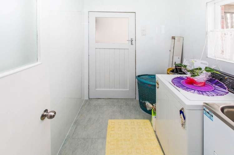 12 Tiki Street New Lynn_16