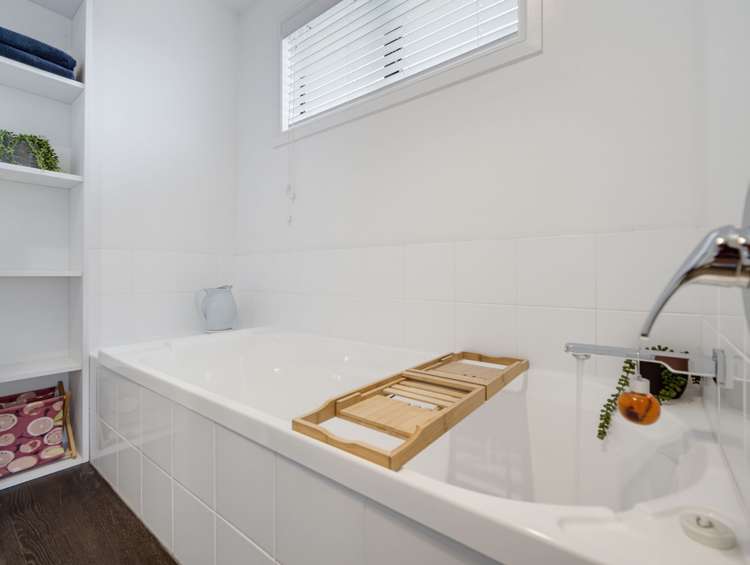 129 Burns Street Leamington_21