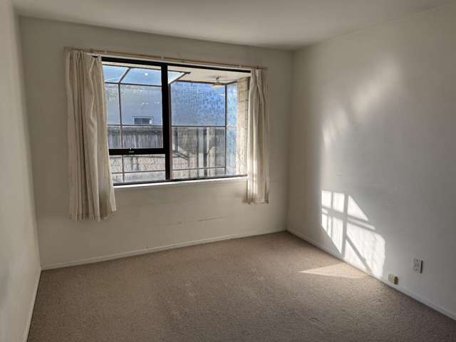 201 Innes Road 1544_4