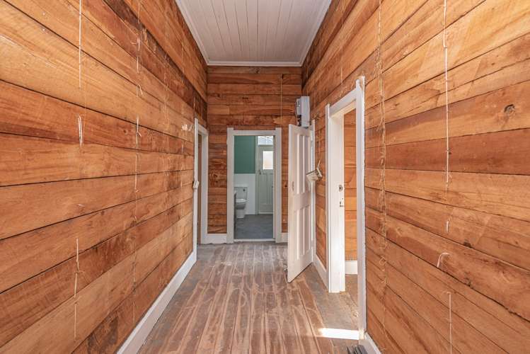 261 Somme Parade Aramoho_9