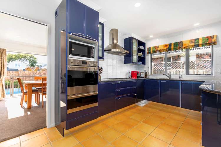 12 Bowling Avenue Epsom_8