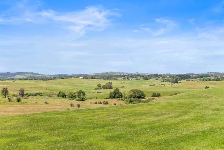 208 Burtt Road Paerata_19