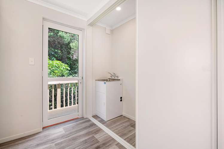 1/20 Polkinghorne Drive Manly_10