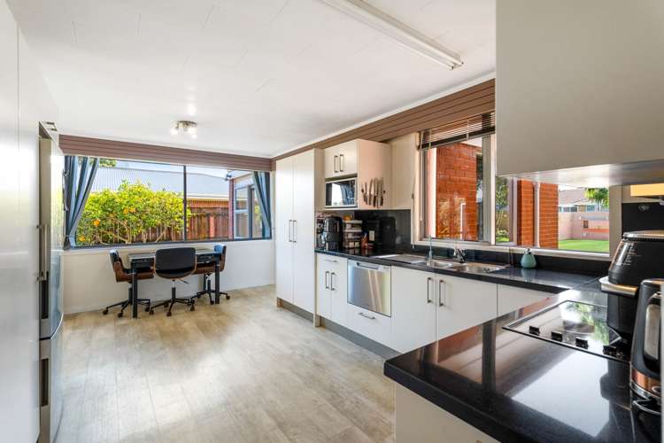 49 Lynmore Drive Hill Park_8