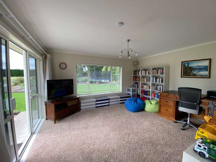 4 Camellia Lane Carterton_10