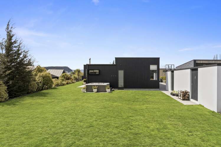 26 Stackbrae Avenue Wanaka_18